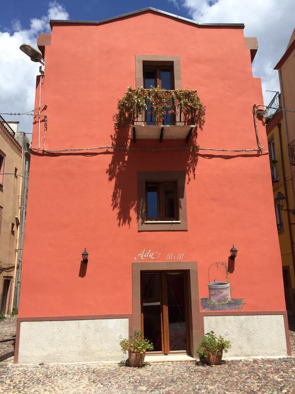 Ada's Guest house Bosa Extérieur photo